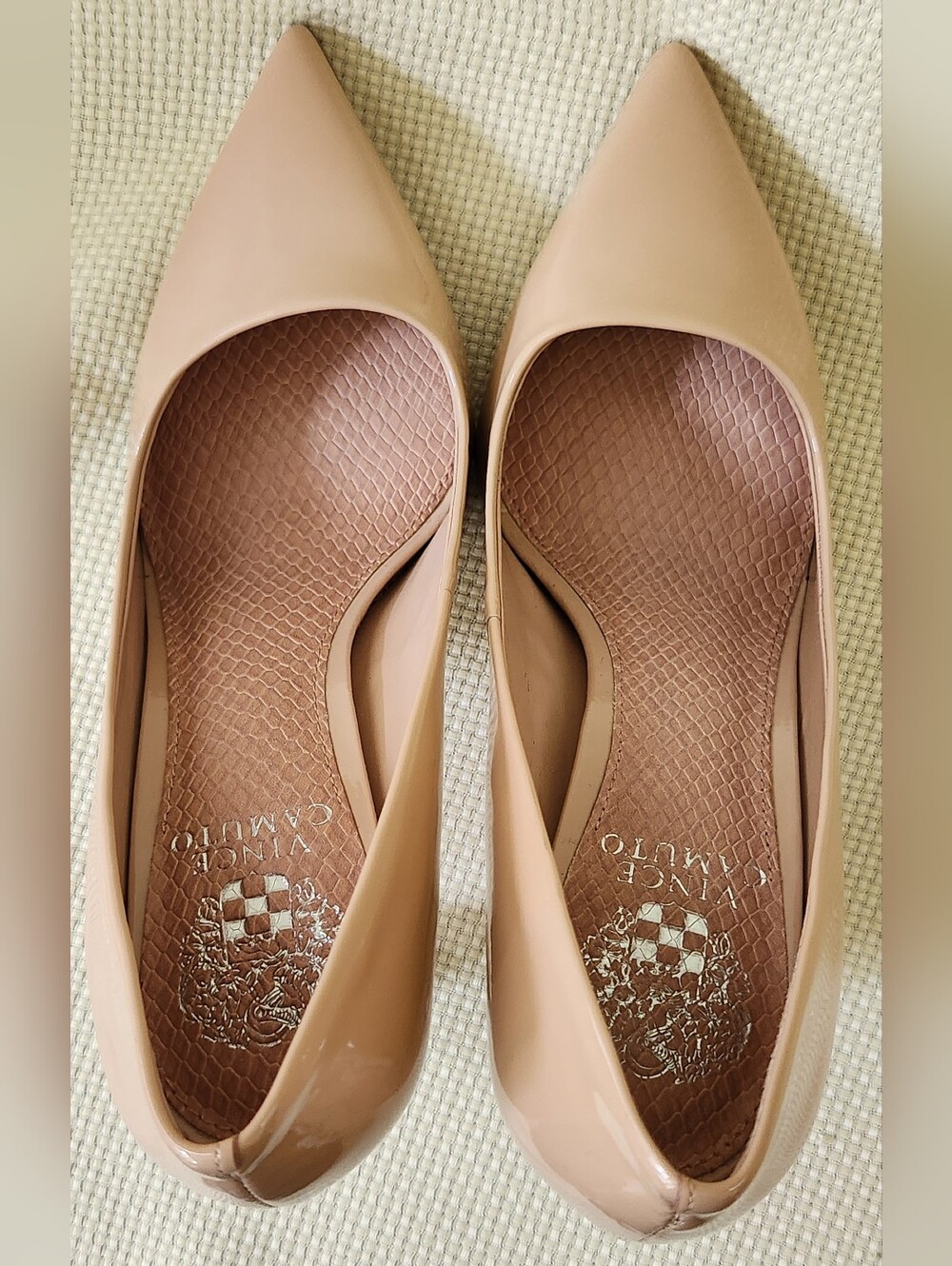 Vince Camuto Slaytia Nude Patent Pumps Clear Flare Heel NWOB Sz9 Fits 8 8.5 READ - Picture 12 of 16